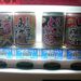 こてんぐの「おでん缶」に並ぶ「変わり缶」を羽田空港で発見。いわゆる「缶ラーメン」３種類！！！ひとつ３２０円（フォーク付き）。でも買いはしません。