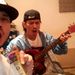 ユンケル飲んで気合い入れてがんばってます。いきなりジャマしに来たTakafinと。TとRでThunder Rollです（久しぶりに）