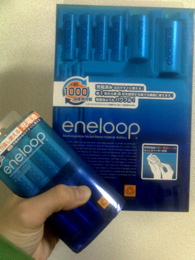 いろんなモノ（特にWiiのリモコン）でよく電池を使うので、充電式感電池「eneloop」購入。