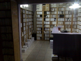 おとといはIndependentジュンヤのスタジオでプリプロしてました。Mixing Lab内にあるレコード保管所。