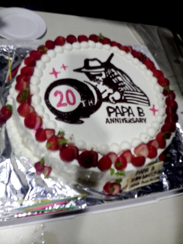 なんとこの日は２０周年ケーキが登場！！！