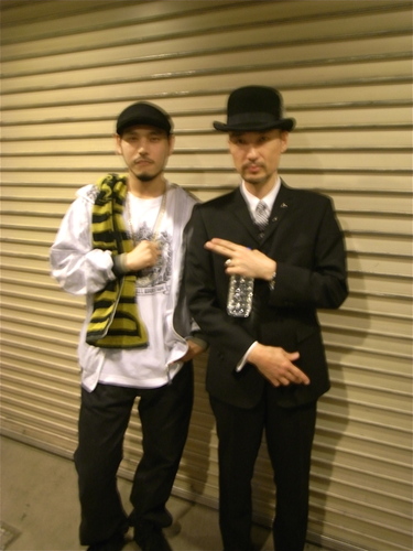 PUSHIM LIVE TOUR 2009 "RENAISSANCE" FINAL @ ZEPP東京 本番　出番前にPapa-Bと。ピンぼけごめんなさいボンくん。